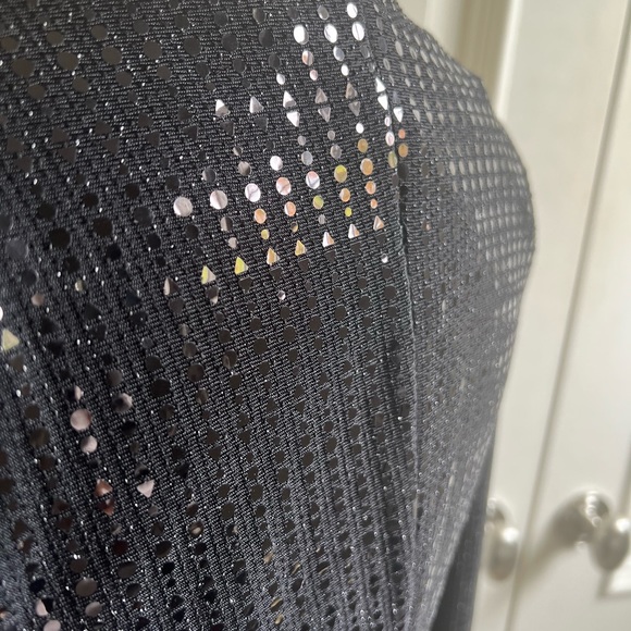 Black sequin wrap dress never worn - Picture 5 of 9